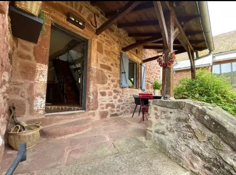 Semesterbostad Maison Pleine De Charme Situee Sur Une Zone Touristique Saint-Christophe-Vallon