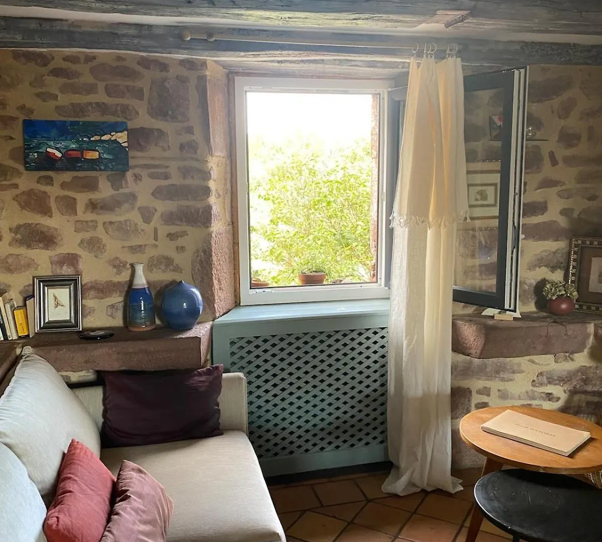 Maison Pleine De Charme Situee Sur Une Zone Touristique Saint-Christophe-Vallon